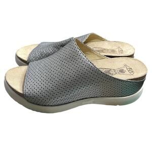 Fly London Whin Wedge Sandals Clogs Silver Metallic Size 41 (10-10.5) Minimalist